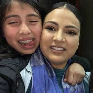 Meet your Posher, Alma